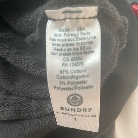 Sundry L'AMOUR C'EST ROCK Sweatshirt sz S - Picture 4 of 4